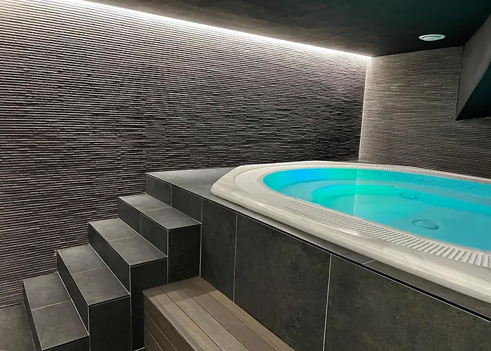 Cozy With Balcony, 5 Min Away From The Beach- Part Of The Family 'vicki Apart Apartman