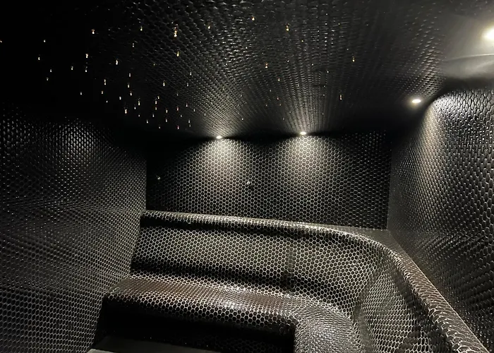 Apartman Cozy With Balcony, 5 Min Away From The Beach- Part Of The Family 'vicki Apart *