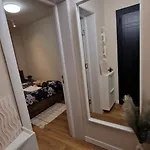 Апартаменты Cozy With Balcony, 5 Min Away From The Beach- Part Of The Family 'vicki Apart Варна
